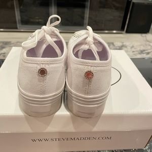 White women’s sneakers with platform